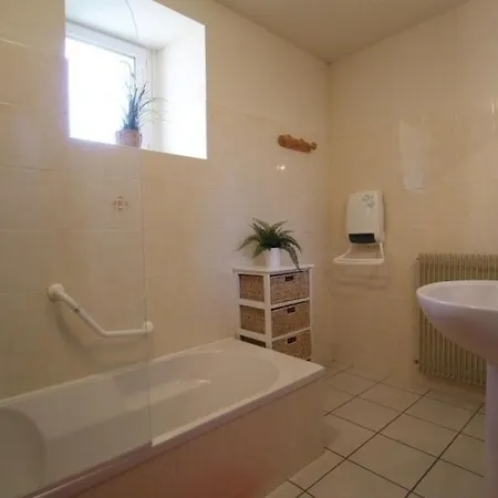 Gite Restaure Avec Grand Terrain Clos, Salle De Jeux, Proche Du Puy En Velay Et Chavaniac-Lafayette - Fr-1-582-297 Holiday home Jax